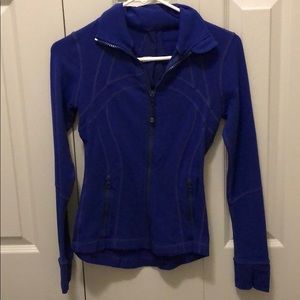 Defined navy blue lululemon jacket